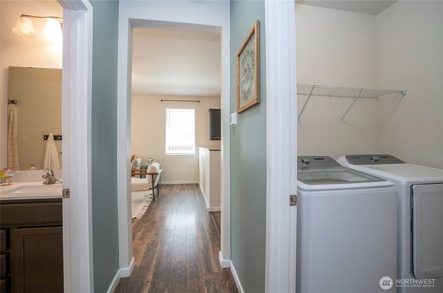 19107 Lipoma Avenue E, Puyallup, WA 98374