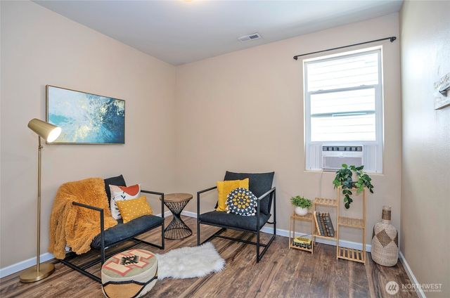 19107 Lipoma Avenue E, Puyallup, WA 98374