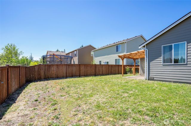19107 Lipoma Avenue E, Puyallup, WA 98374