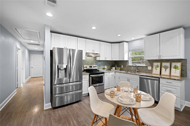 1228 Jones Street, Greenville, TX 75401