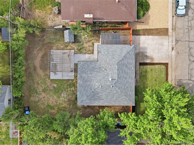 6033 Hoyt Ct, Arvada, CO 80004