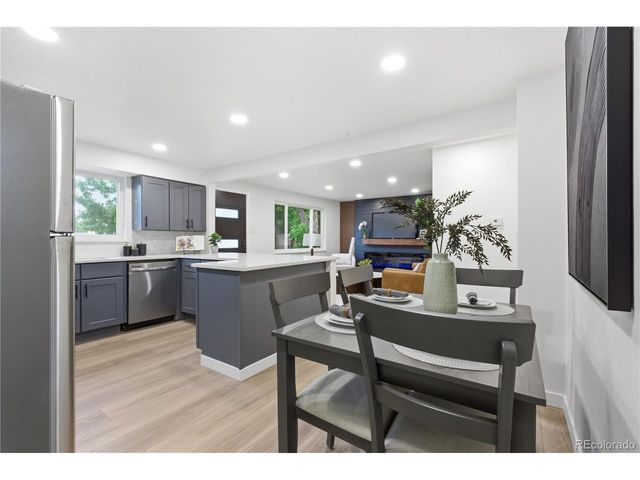 6033 Hoyt Ct, Arvada, CO 80004
