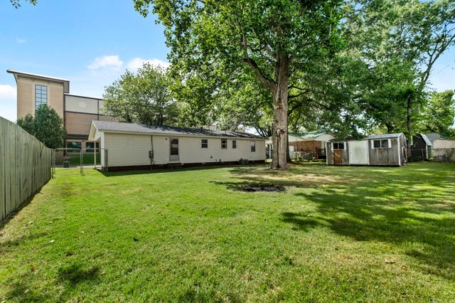 304 N Ella Street, Searcy, AR 72143