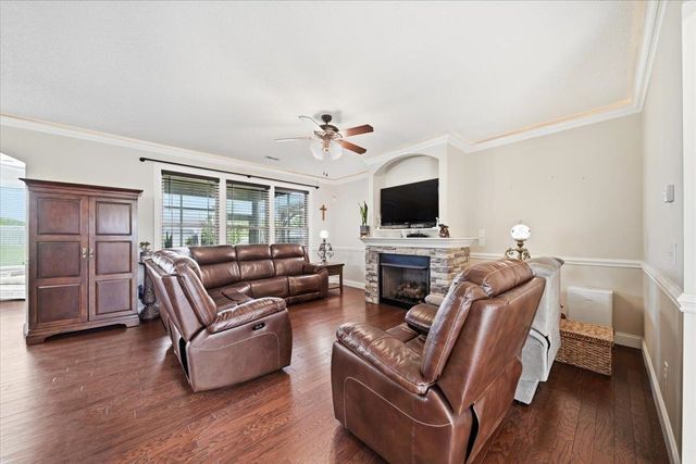 213 Creekside Farms Way, Duncan, SC 29334