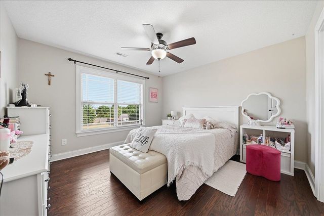 213 Creekside Farms Way, Duncan, SC 29334