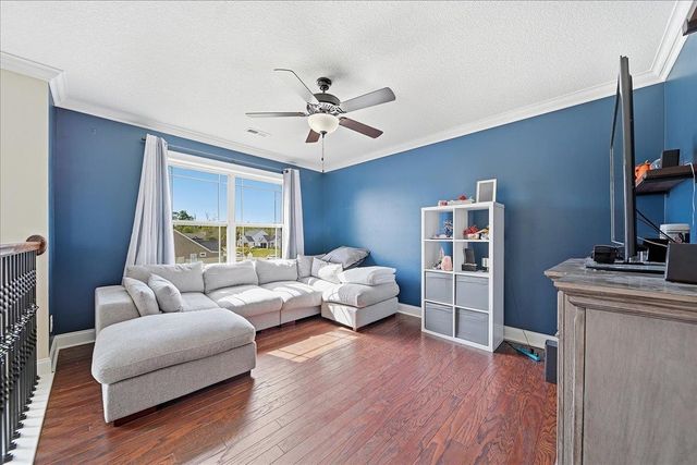 213 Creekside Farms Way, Duncan, SC 29334