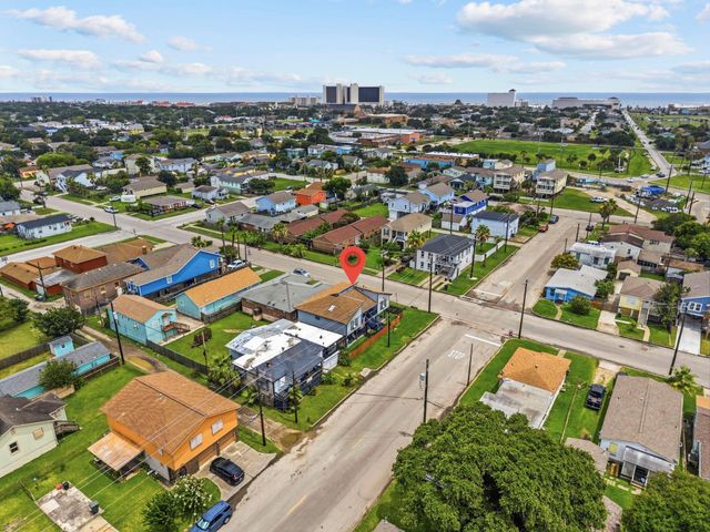2222 57th Street, Galveston, TX 77551