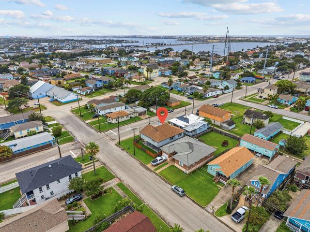 2222 57th Street, Galveston, TX 77551
