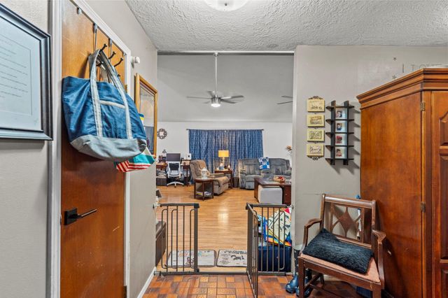 2222 57th Street, Galveston, TX 77551