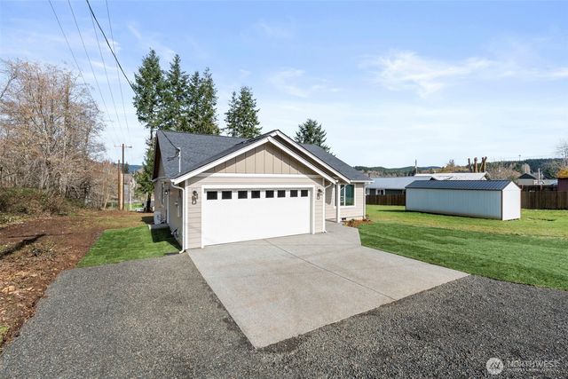 429 W Pine Street, Mccleary, WA 98557