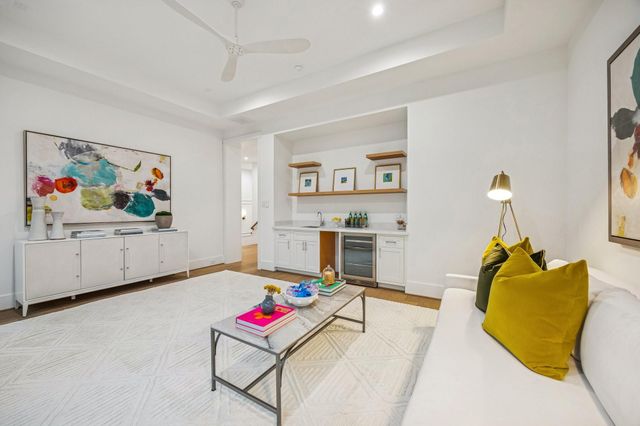 1204 W Drew Street, Houston, TX 77006