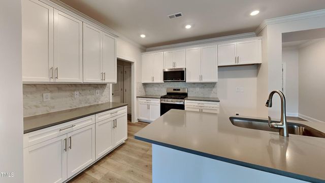 2214 Sugar Cone Way, Fuquay Varina, NC 27526