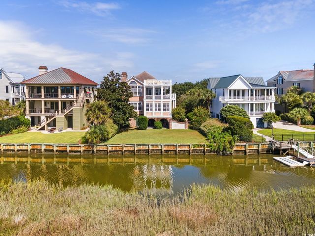 160 Colony Point Dr., Georgetown, SC 29440