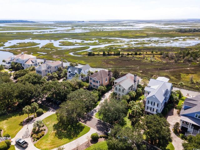 160 Colony Point Dr., Georgetown, SC 29440