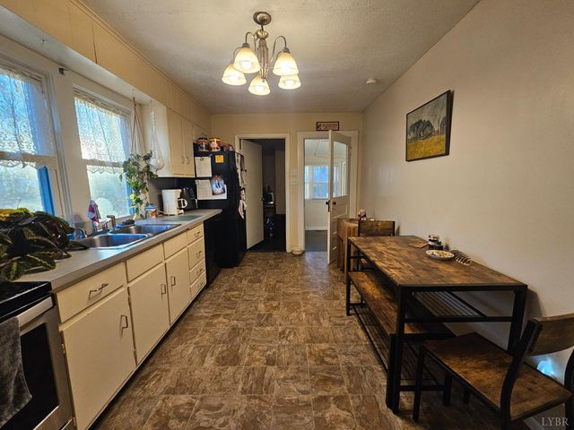 5393 Thomas Jefferson Road, Forest, VA 24551