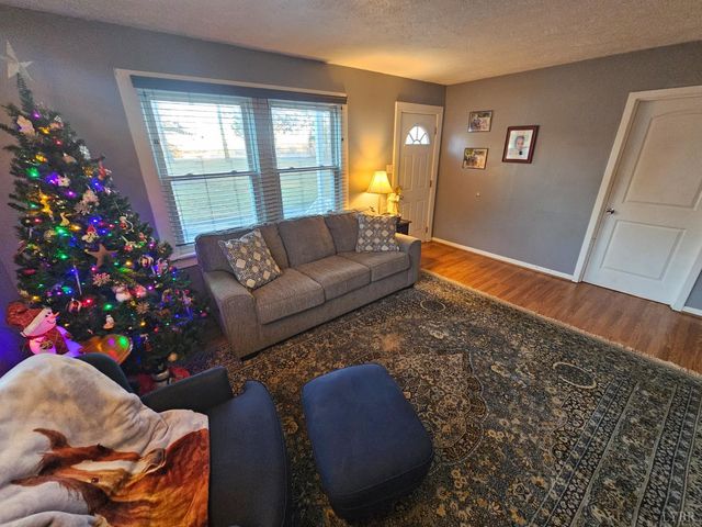 5393 Thomas Jefferson Road, Forest, VA 24551