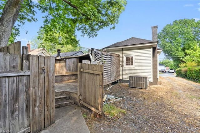 409 Peele Street, Burlington, NC 27215