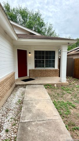 10040 Woodtrail, San Antonio, TX 78250