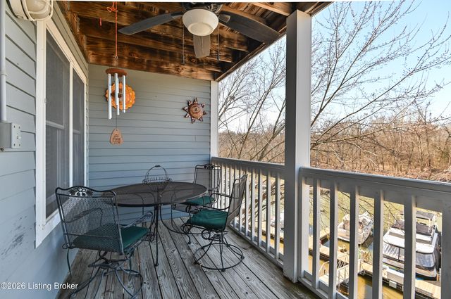 7005 Harrods Landing Dr, Prospect, KY 40059