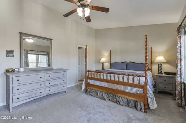 7005 Harrods Landing Dr, Prospect, KY 40059