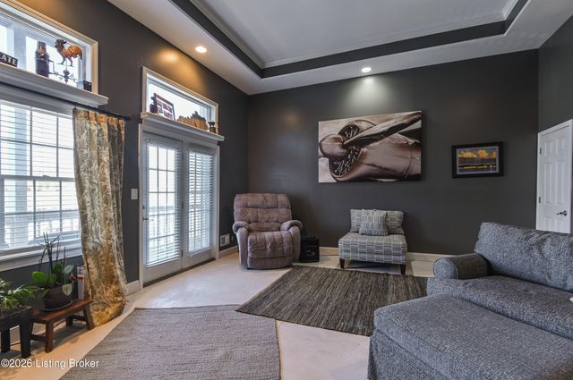 7005 Harrods Landing Dr, Prospect, KY 40059