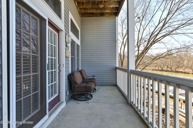 7005 Harrods Landing Dr, Prospect, KY 40059