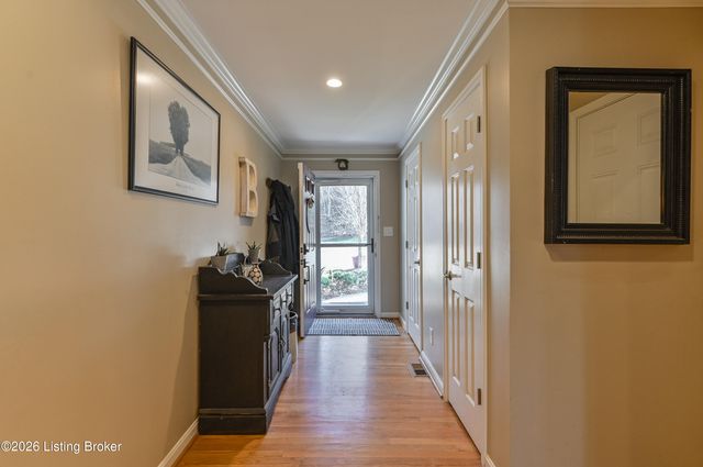 7005 Harrods Landing Dr, Prospect, KY 40059