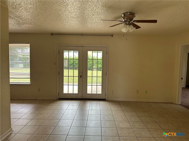 1804 Hill Street, Killeen, TX 76543