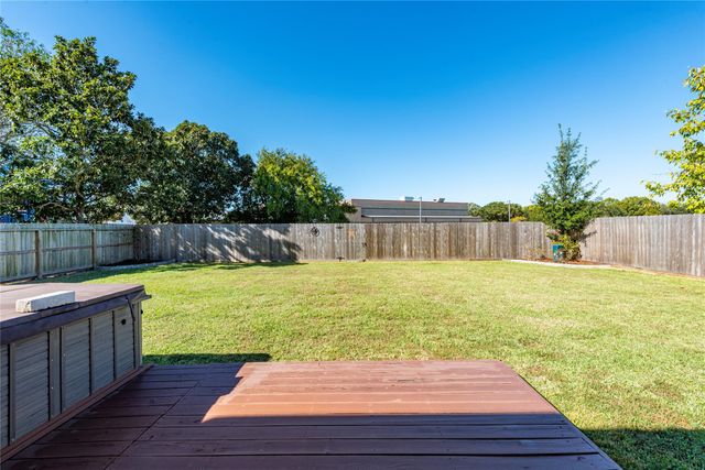 115 Coral Bay Drive, League City, TX 77573