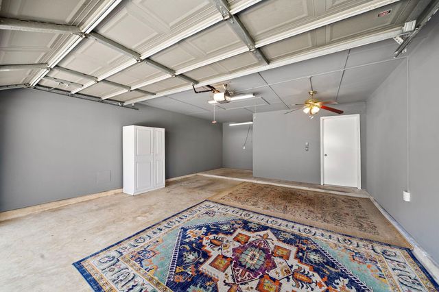 115 Coral Bay Drive, League City, TX 77573