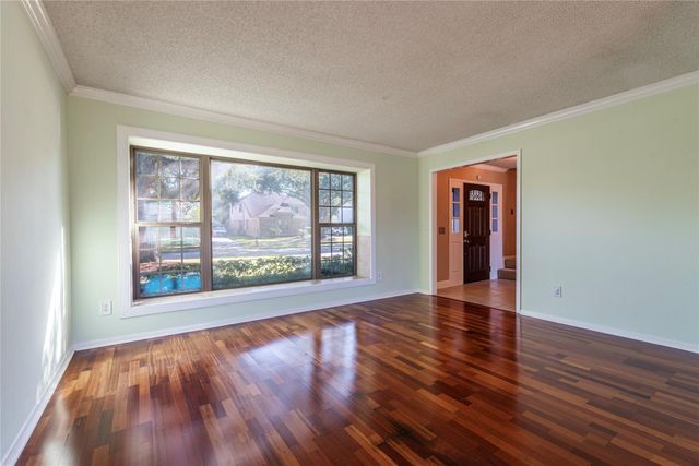 115 Coral Bay Drive, League City, TX 77573