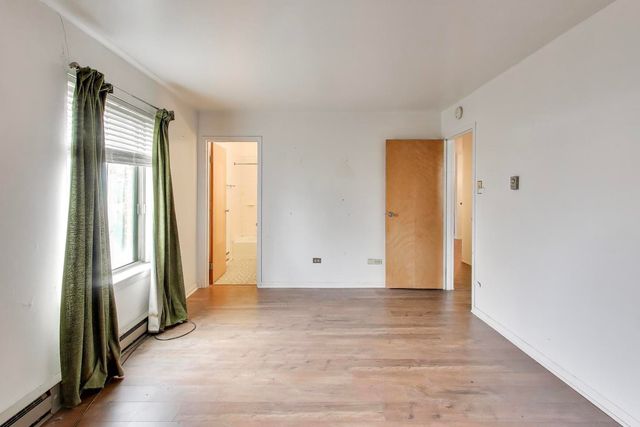 931 W Arquilla Drive 113, Glenwood, IL 60425