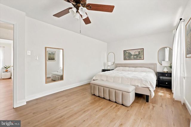 4 KRISTIN WAY, Hamilton, NJ 08690