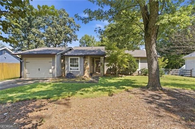 2835 Landington Way, Duluth, GA 30096
