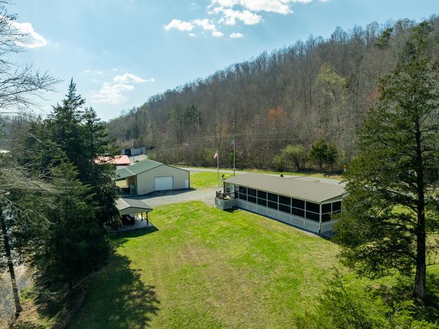 570 Little Indian Drive Drive, Jamestown, KY 42629