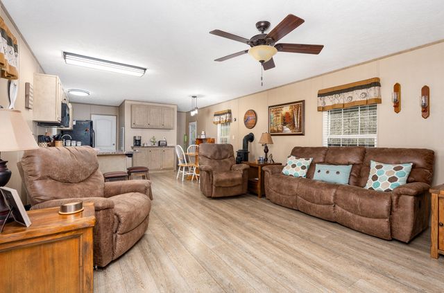 570 Little Indian Drive Drive, Jamestown, KY 42629