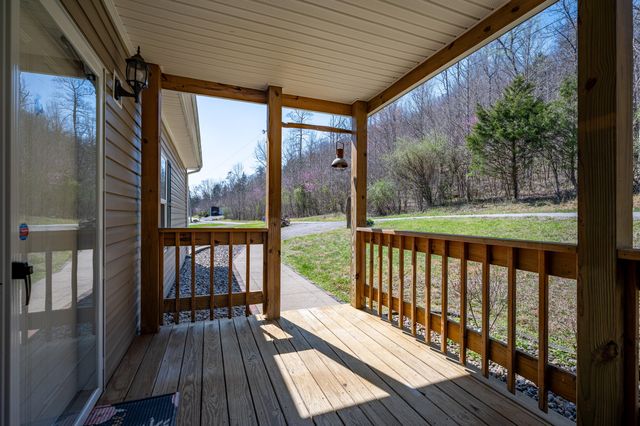 570 Little Indian Drive Drive, Jamestown, KY 42629