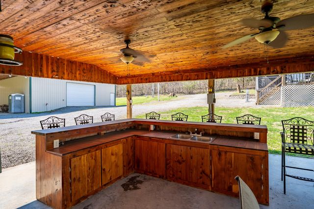 570 Little Indian Drive Drive, Jamestown, KY 42629