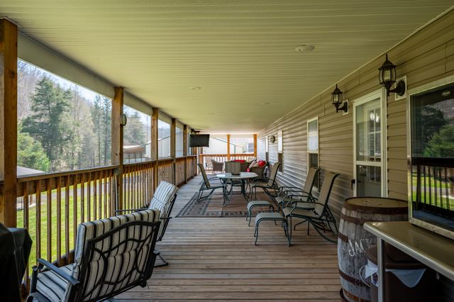 570 Little Indian Drive Drive, Jamestown, KY 42629