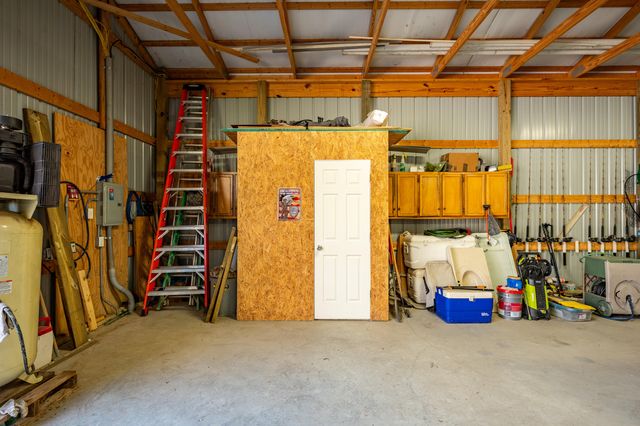 570 Little Indian Drive Drive, Jamestown, KY 42629