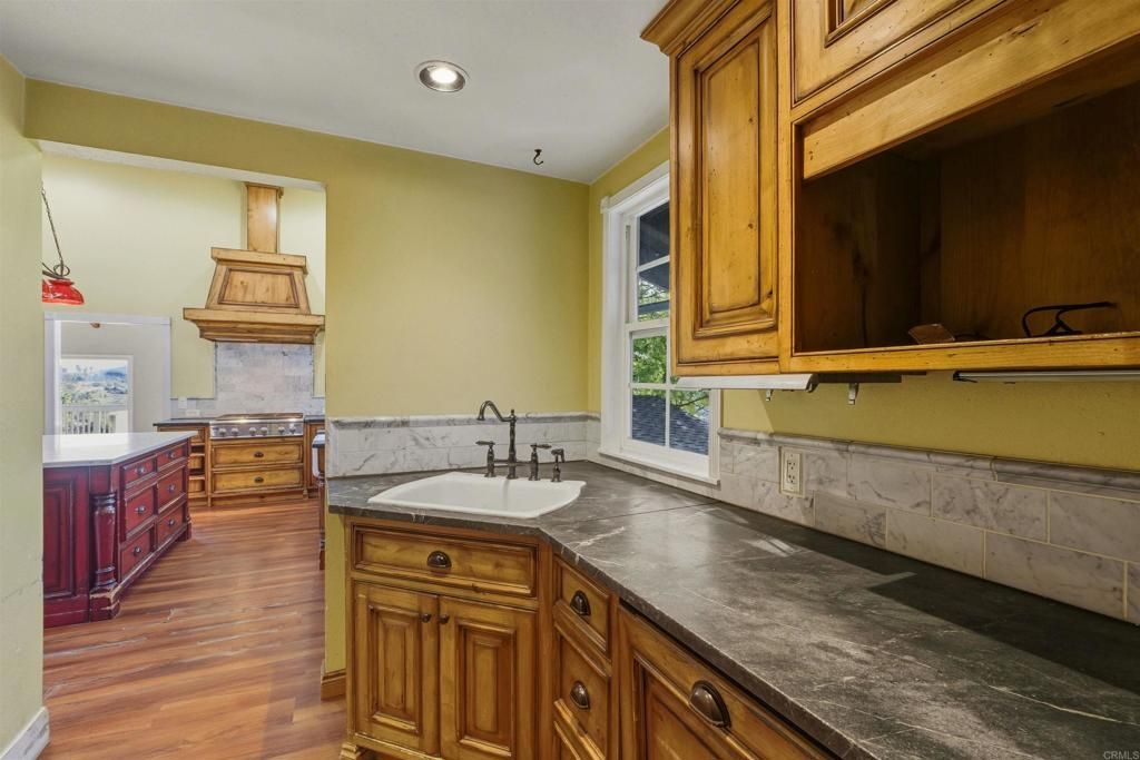 Image 11 of property listing at 3248 Mary Lane, Escondido, CA 92025