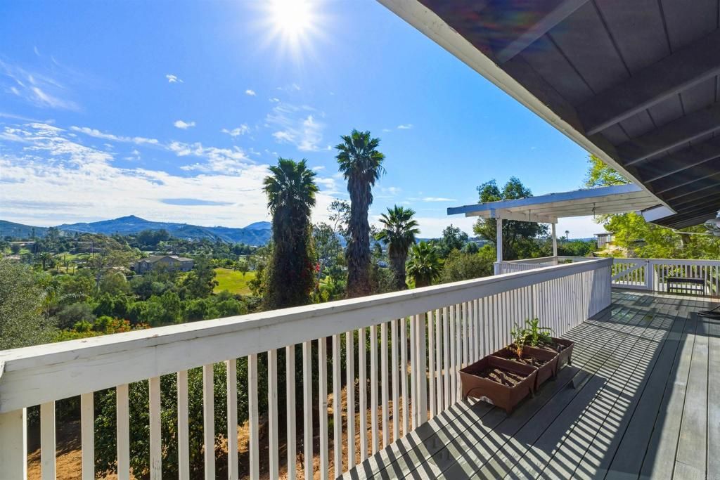 Image 16 of property listing at 3248 Mary Lane, Escondido, CA 92025