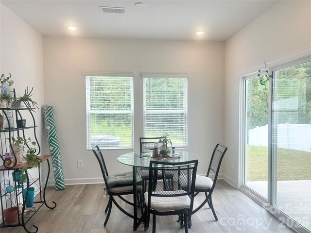 5021 Poplin Valley, Cherryville, NC 28021