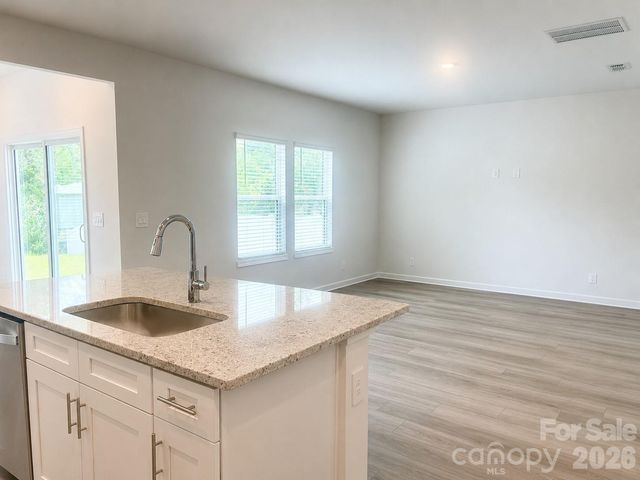 5021 Poplin Valley, Cherryville, NC 28021