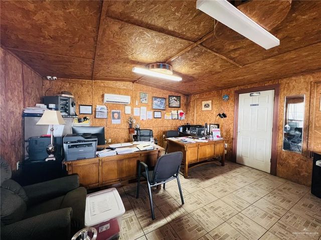 5 Montalvo Hill Road, Rio Grande City, TX 78582