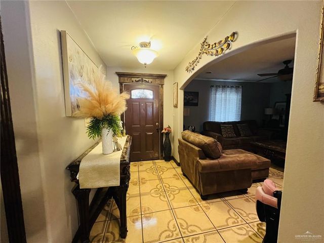 5 Montalvo Hill Road, Rio Grande City, TX 78582