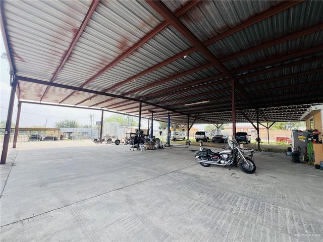 5 Montalvo Hill Road, Rio Grande City, TX 78582