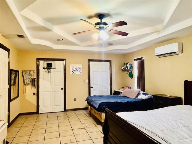 5 Montalvo Hill Road, Rio Grande City, TX 78582