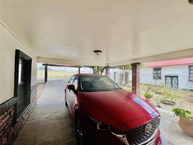 5 Montalvo Hill Road, Rio Grande City, TX 78582