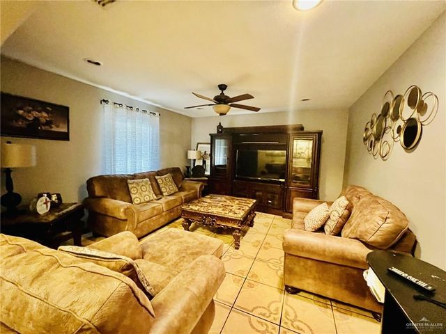 5 Montalvo Hill Road, Rio Grande City, TX 78582